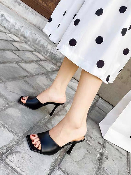 Square front clearance heels